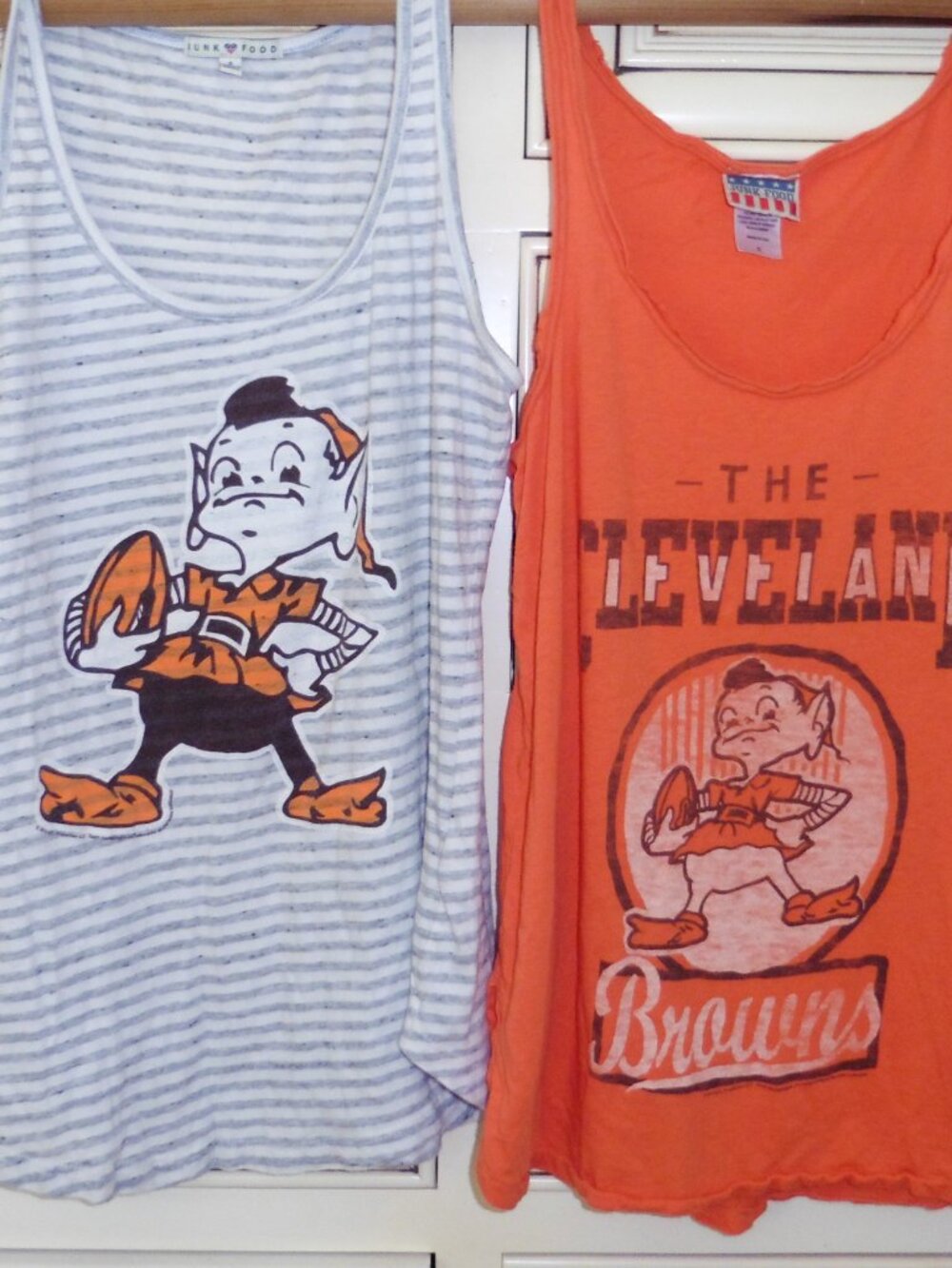 TWO Junk Food Ohio Cleveland Browns Iconic Elf Tank Tops Small